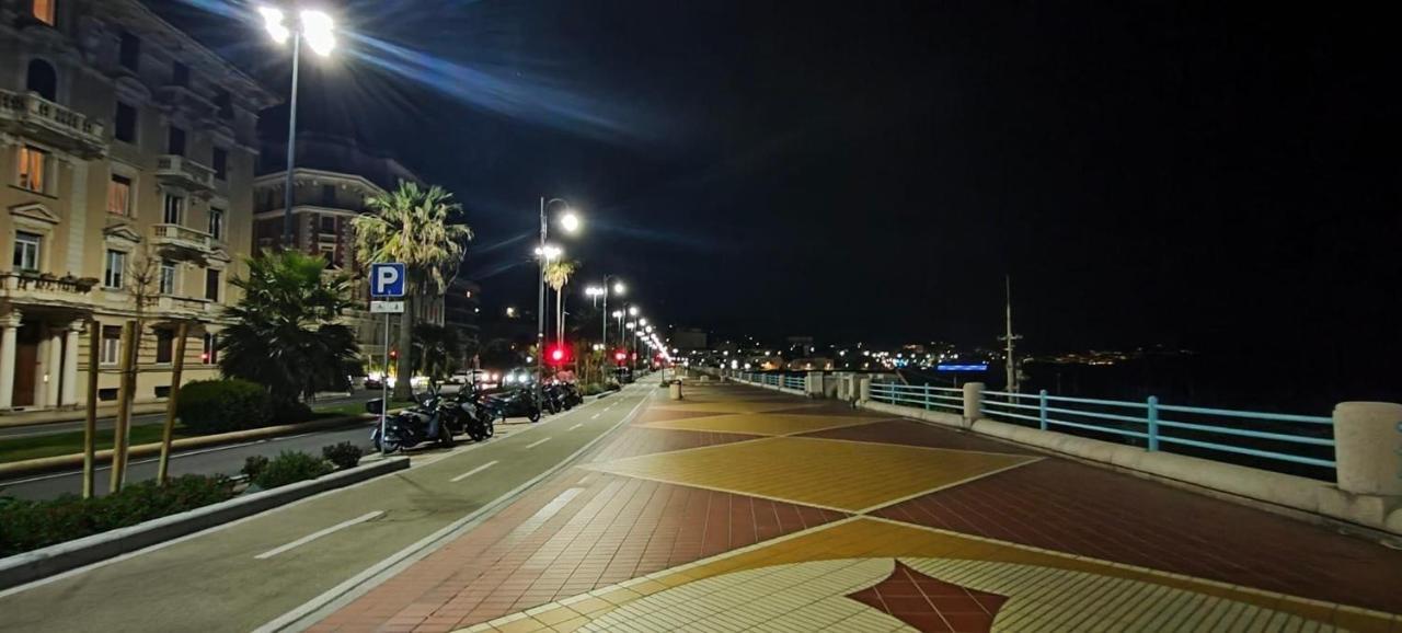 Casa Vacanza Ginevra Genoa Bagian luar foto